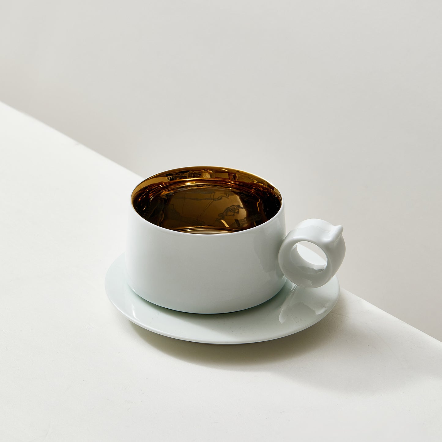 White Magnolia - Engraved Coffee Cup