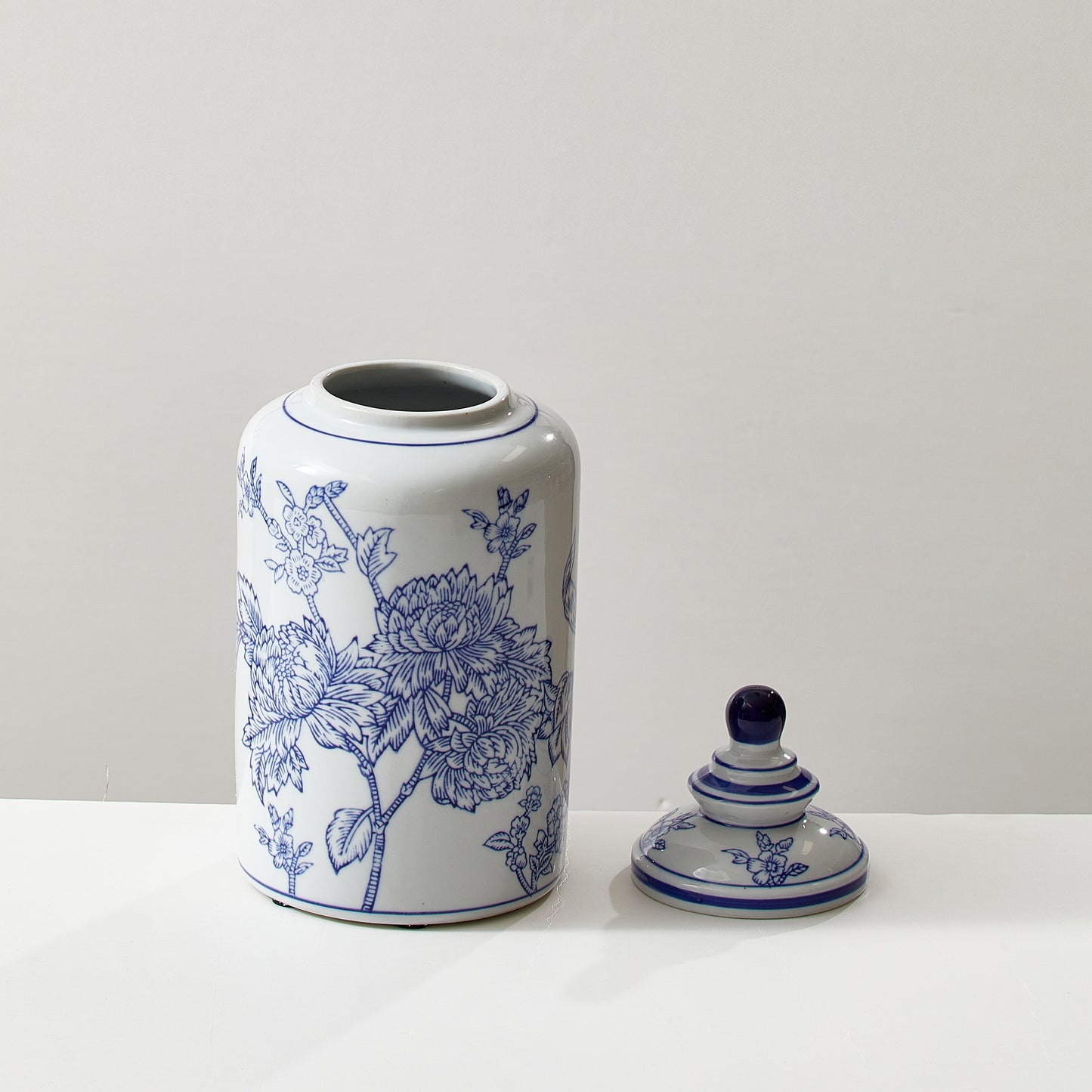 Blue and White Chrysanthemum Porcelain Vase