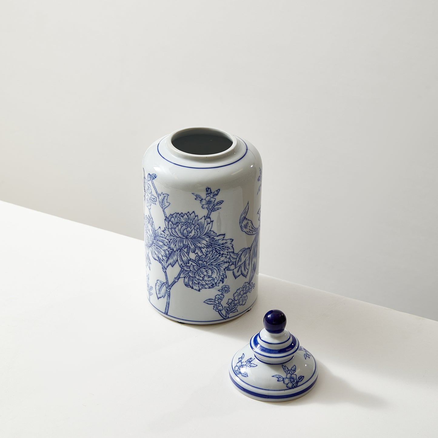 Blue and White Chrysanthemum Porcelain Vase