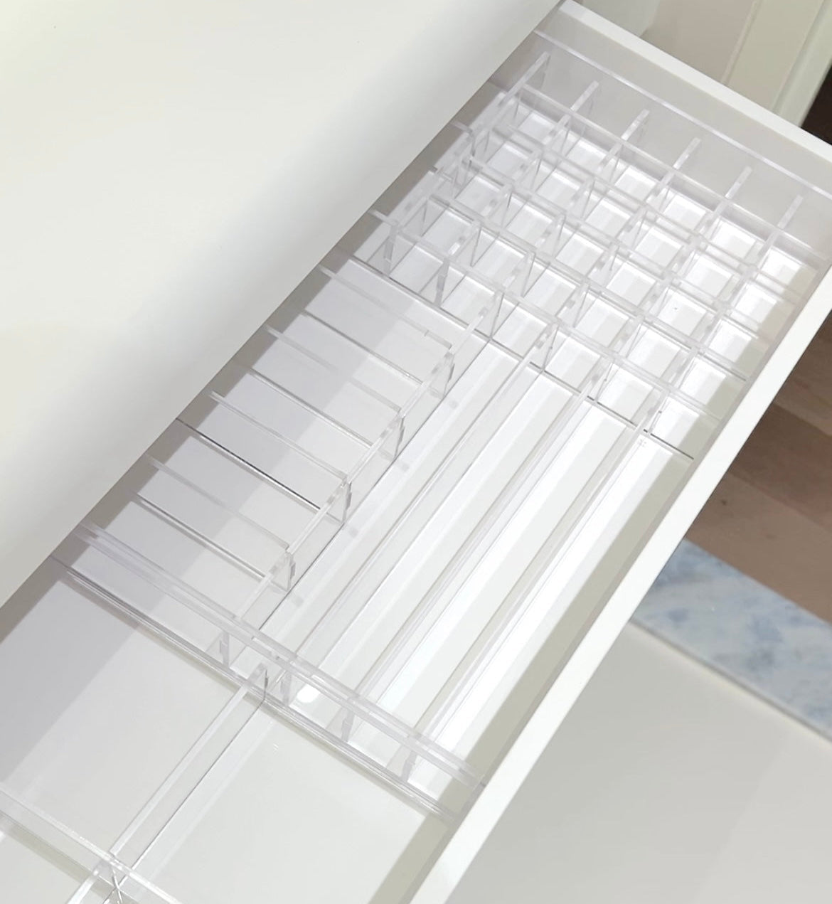 Customized Acrylic Drawer Organizer